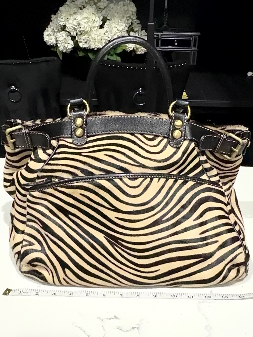Vera Pelle Italian Zebra-Pattern Tote in Black and Cream